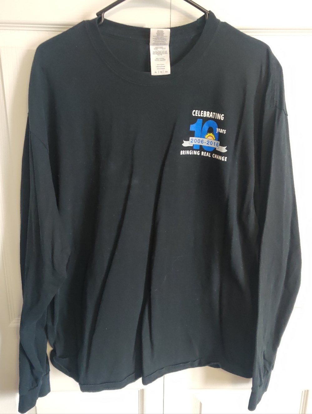 Gildan XL Mens Black Long Sleeve Recovery Real Change Graphic Shirt 2006-2016